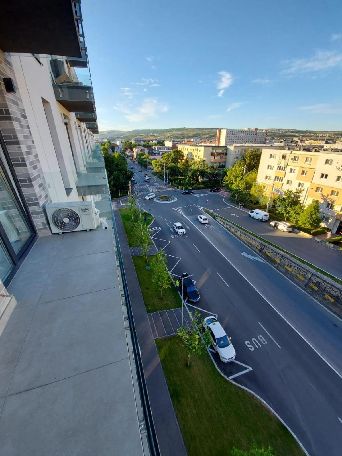 New Transilvania Apartment Cluj-Napoca Eksteriør billede